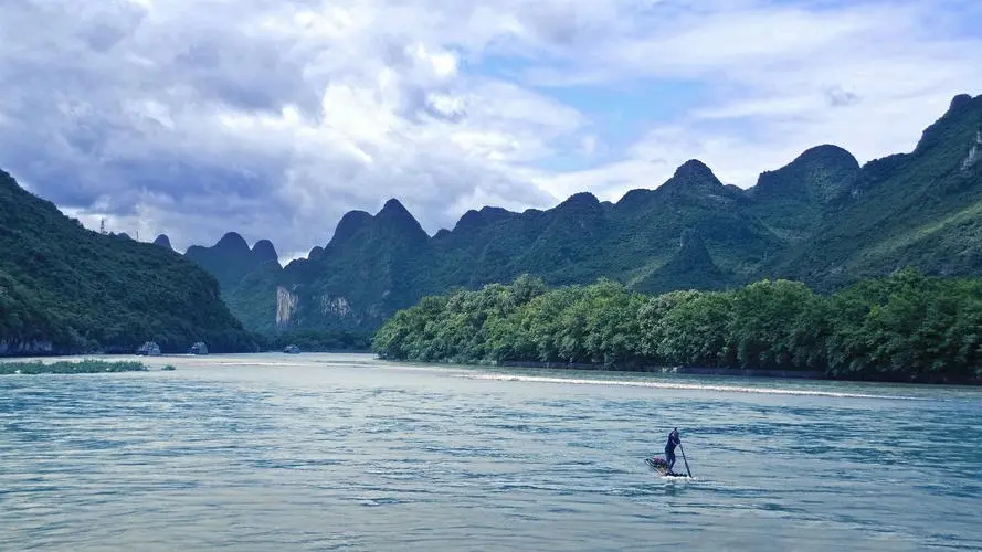 智慧制造高效智能化